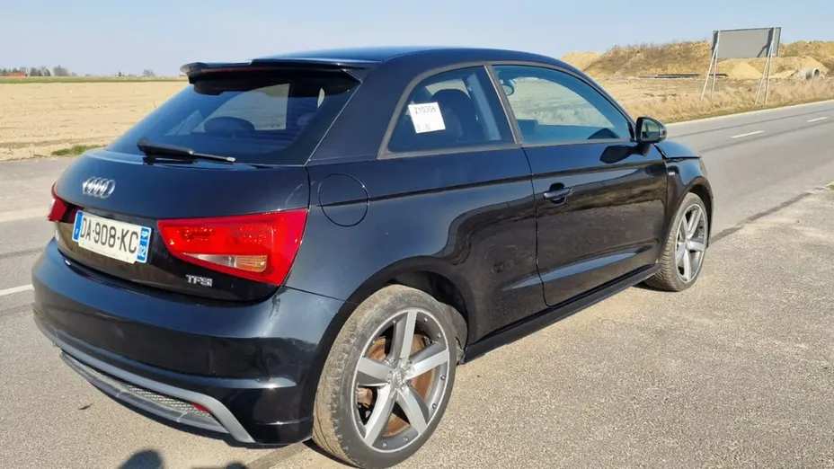AUDI A1 -