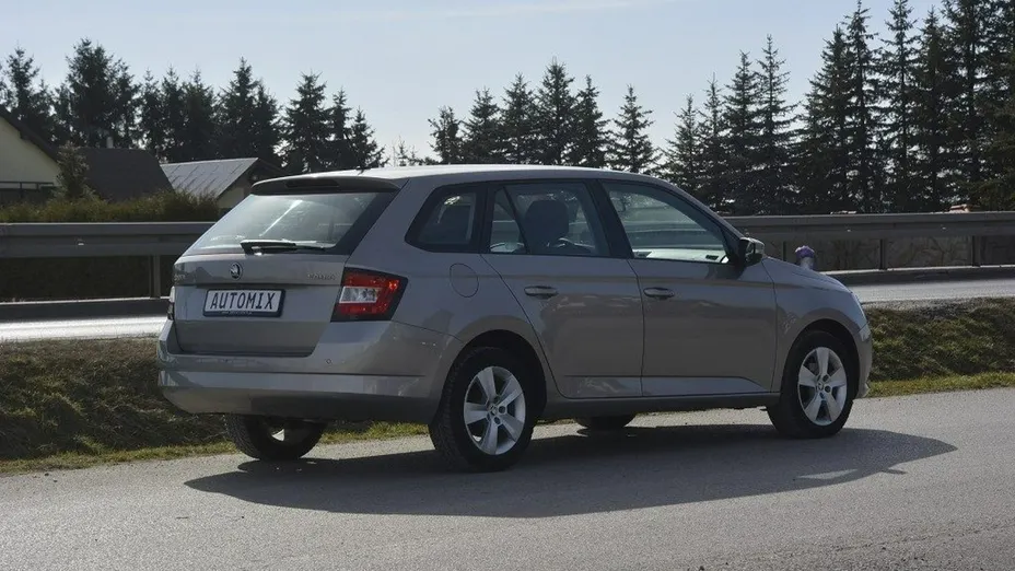 SKODA Fabia -