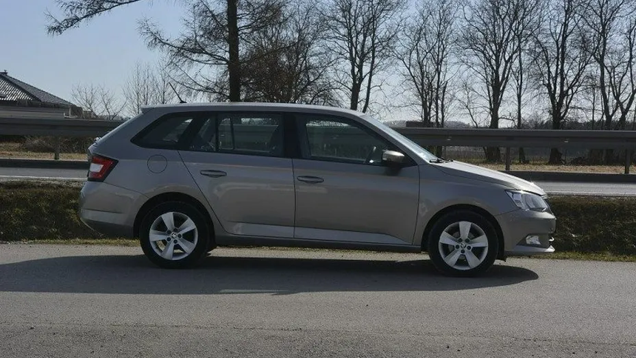 SKODA Fabia -
