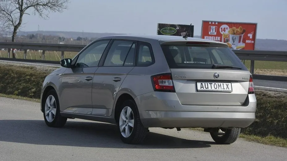 SKODA Fabia -