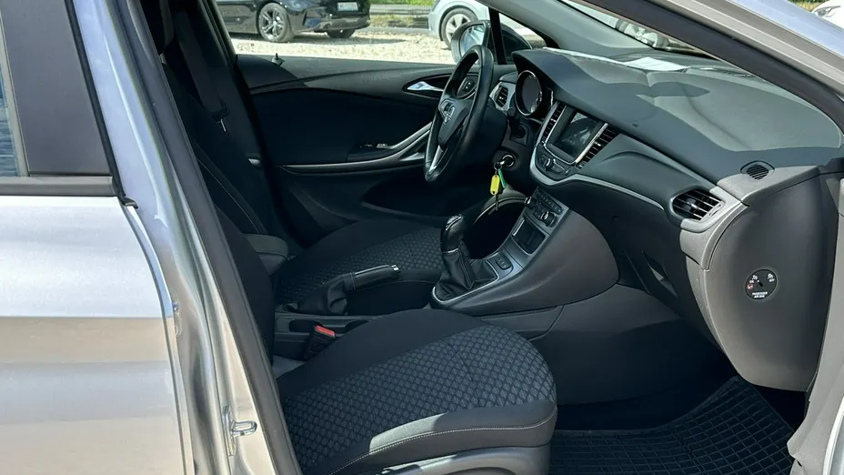 OPEL Astra -