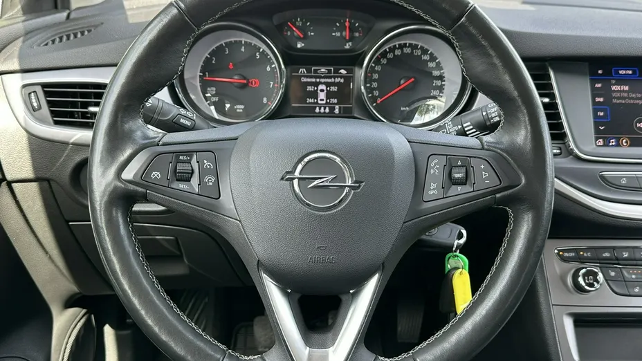 OPEL Astra -