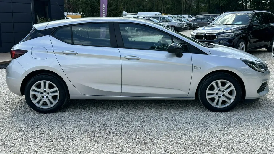 OPEL Astra -