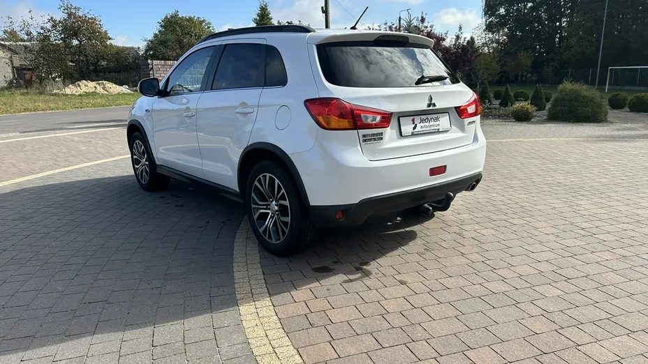 MITSUBISHI ASX -