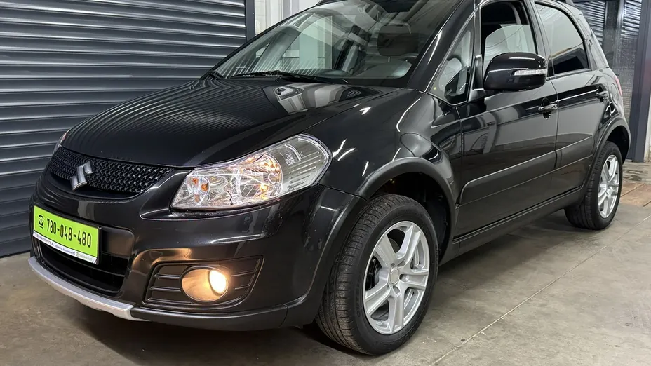 SUZUKI SX4 -