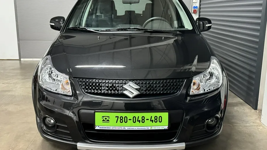 SUZUKI SX4 -
