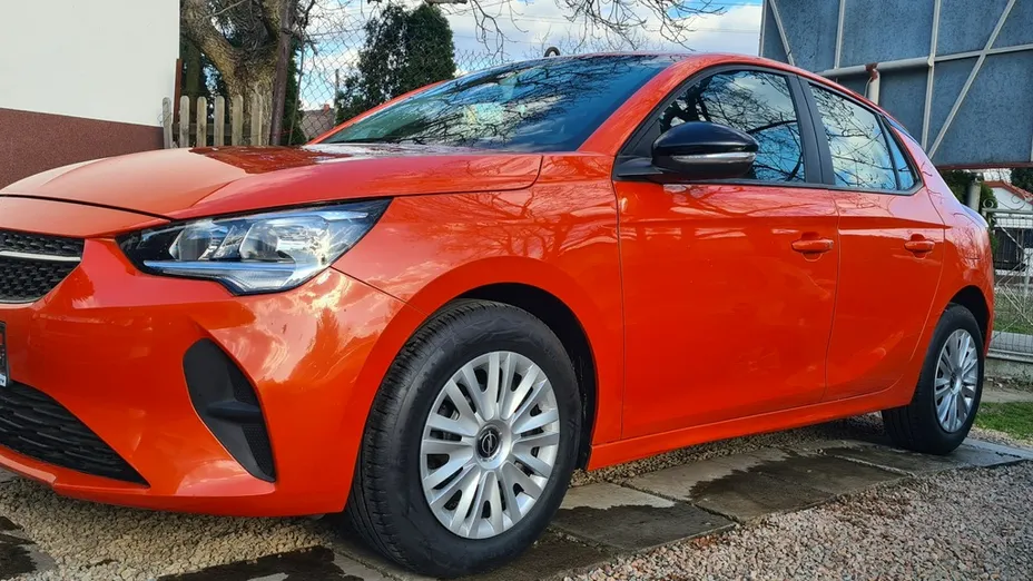 OPEL Corsa -