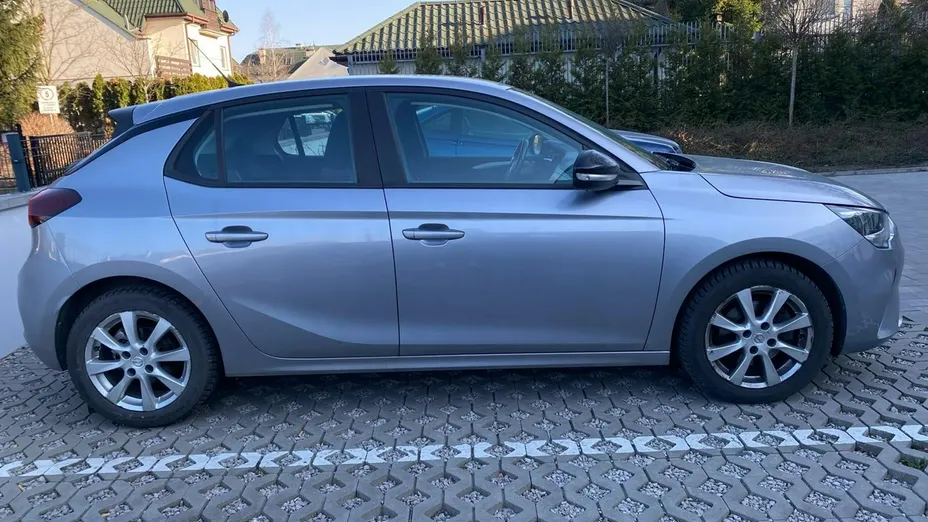 OPEL Corsa -