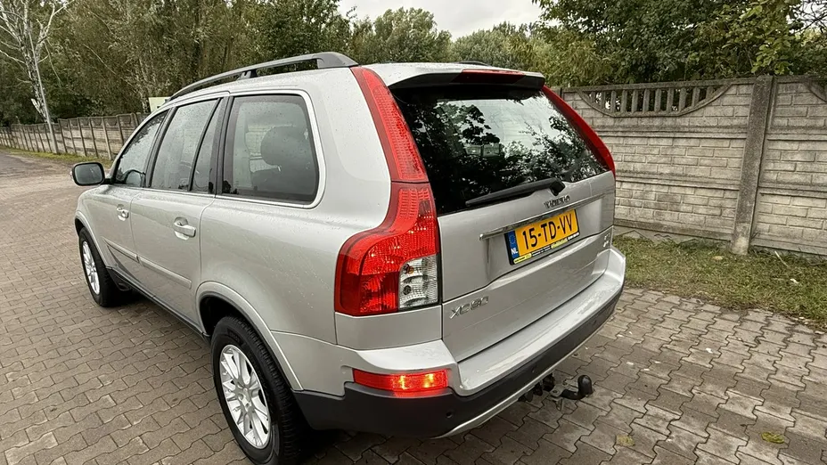 VOLVO XC90 -