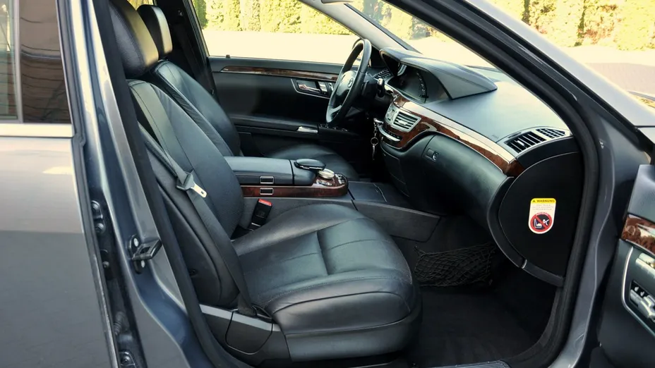 MERCEDES-BENZ S Klasa -