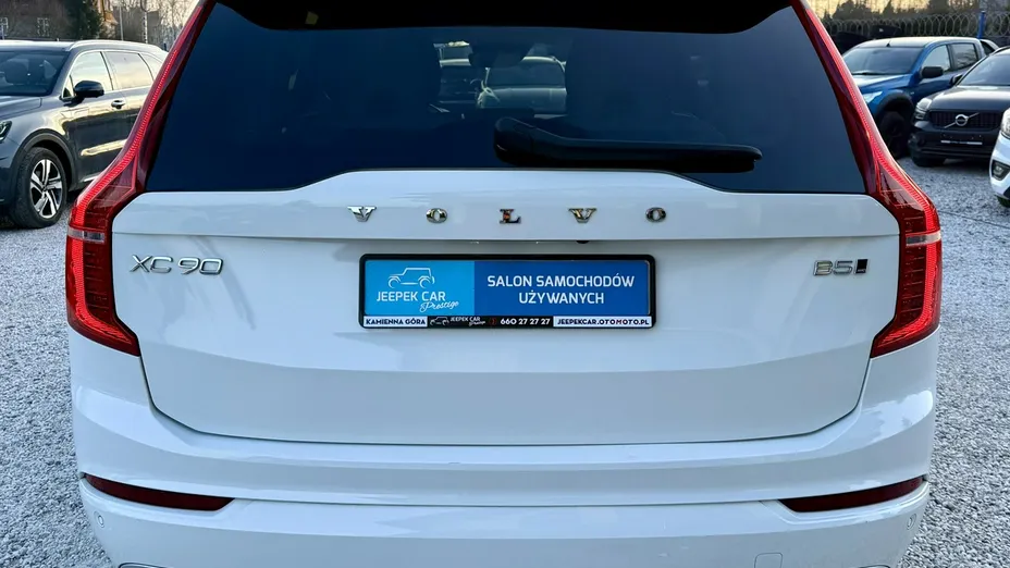 VOLVO XC90 -