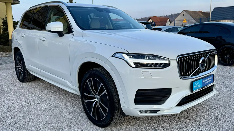 VOLVO XC90 -