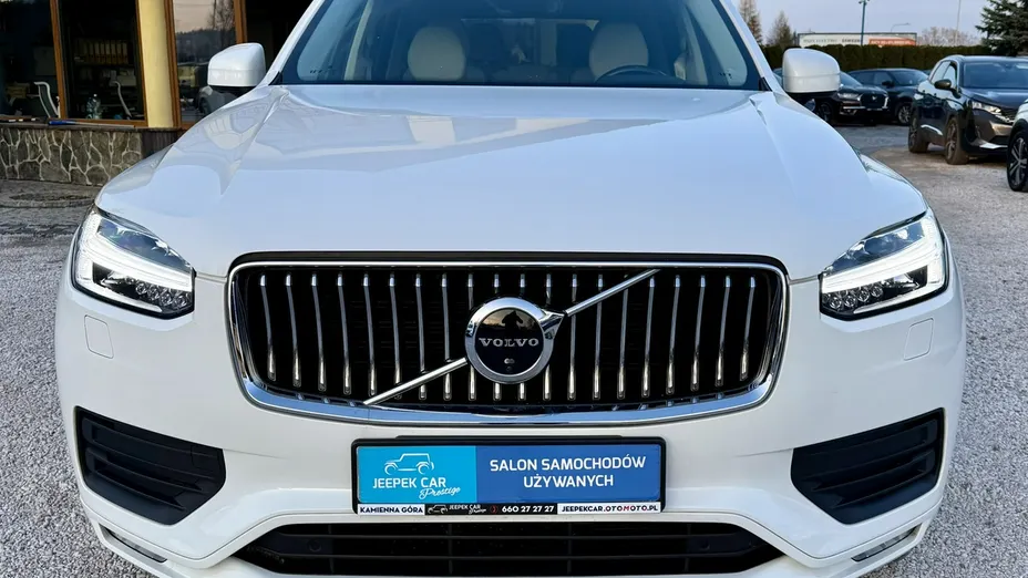 VOLVO XC90 -