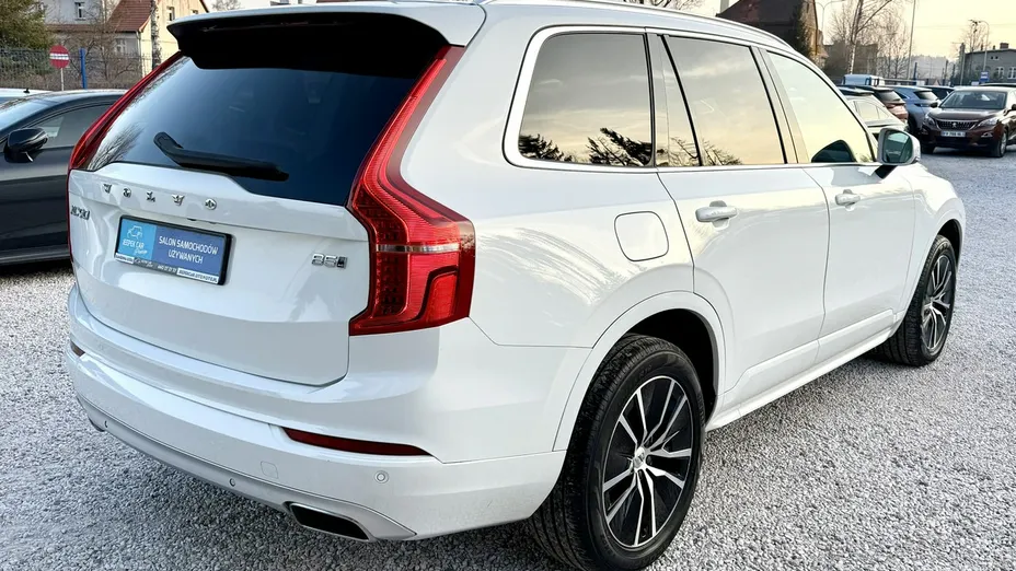 VOLVO XC90 -