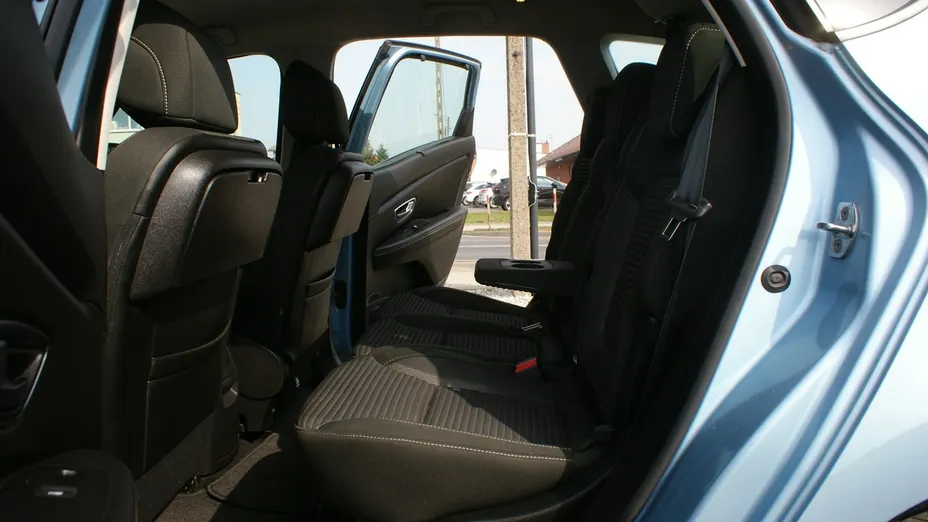 RENAULT Scenic -