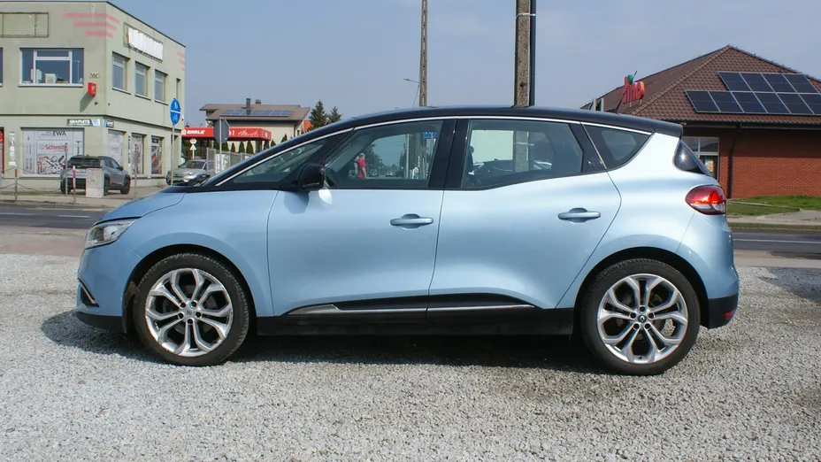 RENAULT Scenic -