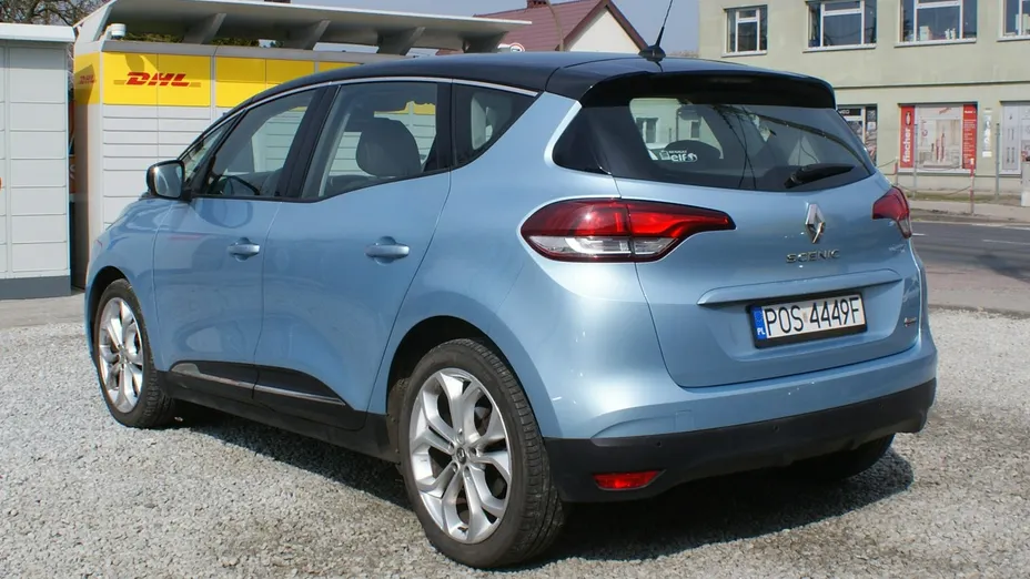 RENAULT Scenic -