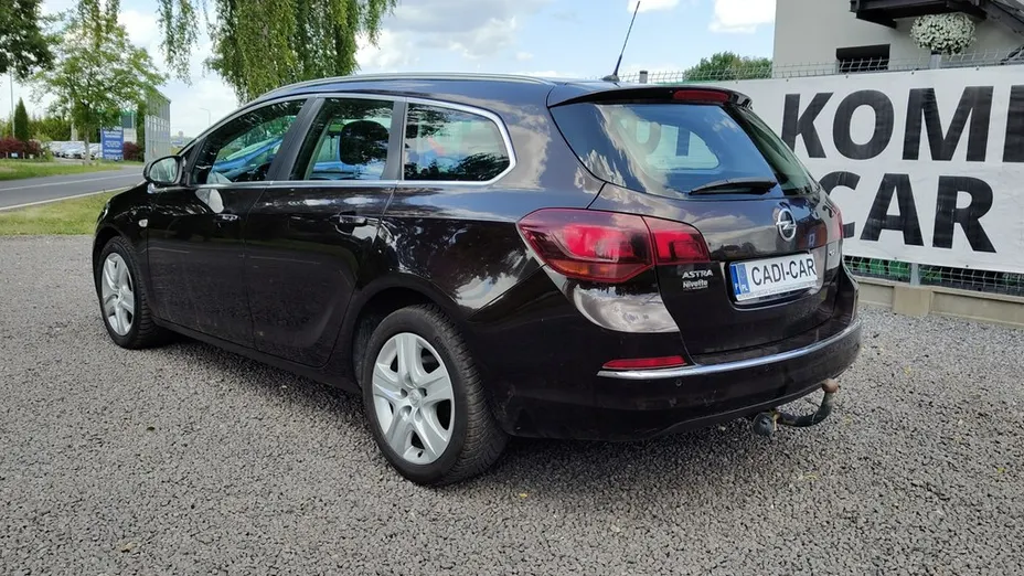 OPEL Astra -