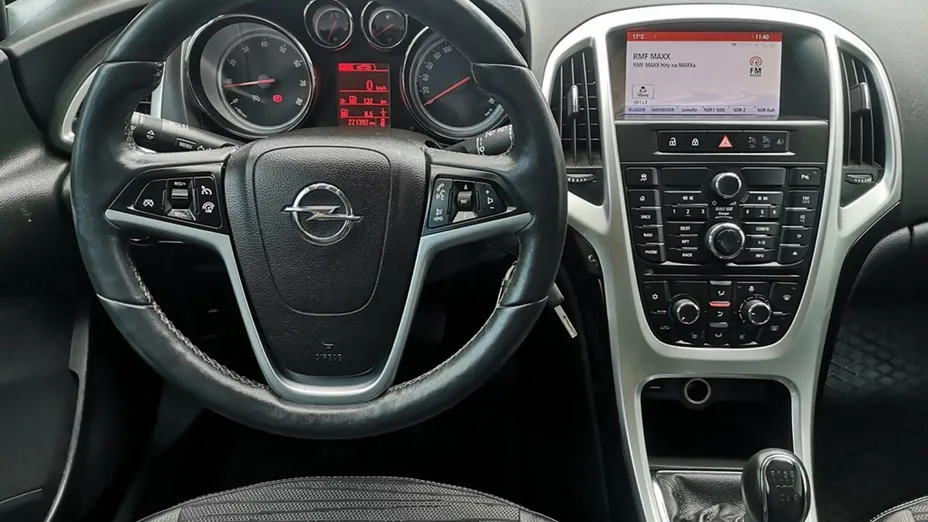 OPEL Astra -