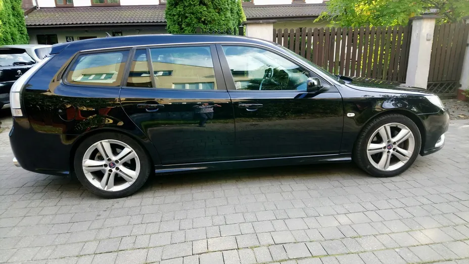 SAAB 9-3 -