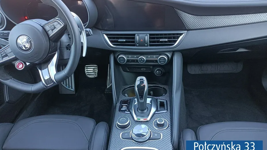 ALFA ROMEO Giulia -