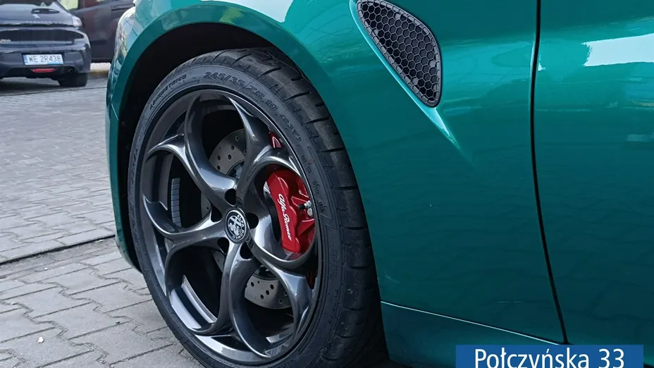ALFA ROMEO Giulia -