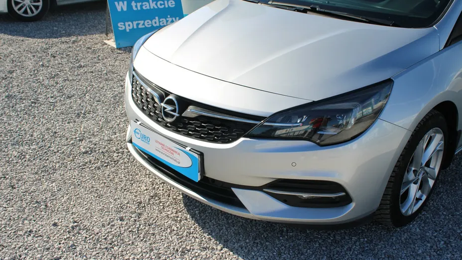 OPEL Astra -