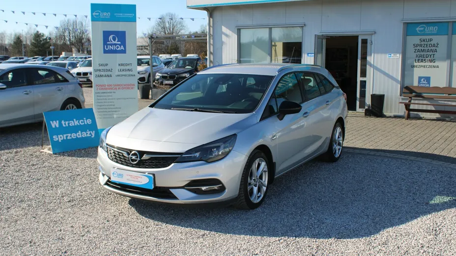 OPEL Astra -