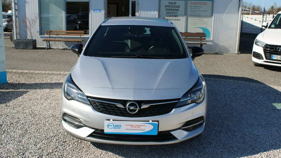 OPEL Astra -
