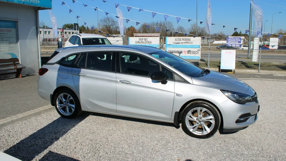 OPEL Astra -