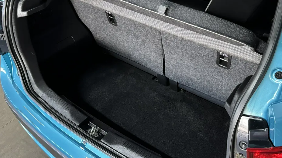 SUZUKI Ignis -