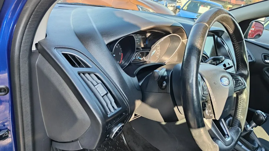 FORD Focus -