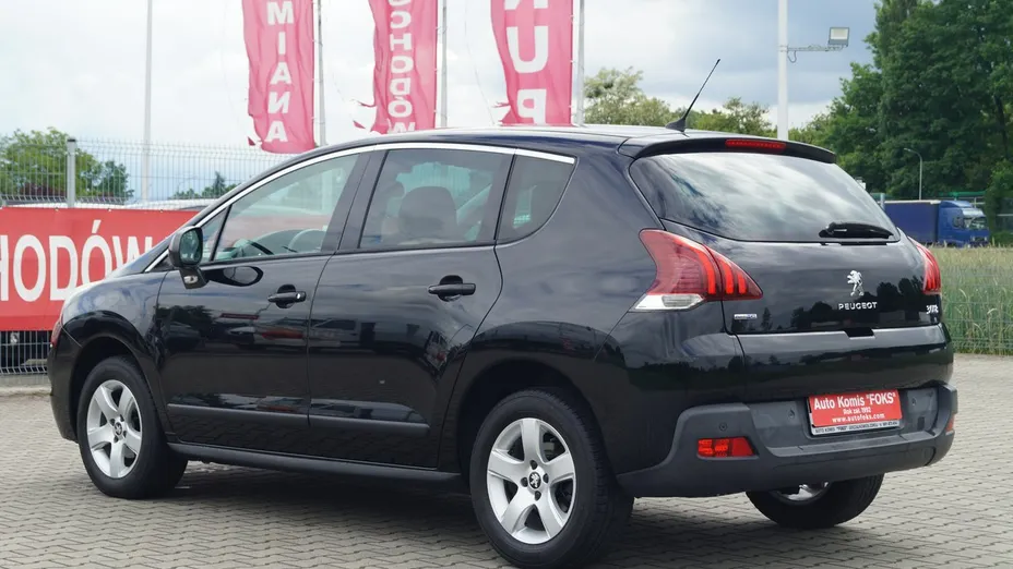 PEUGEOT 3008 -