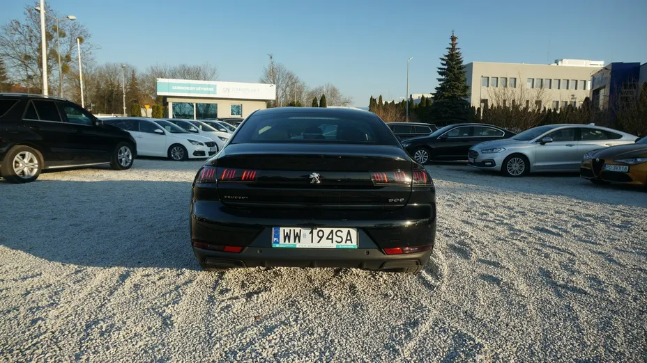PEUGEOT 508 -