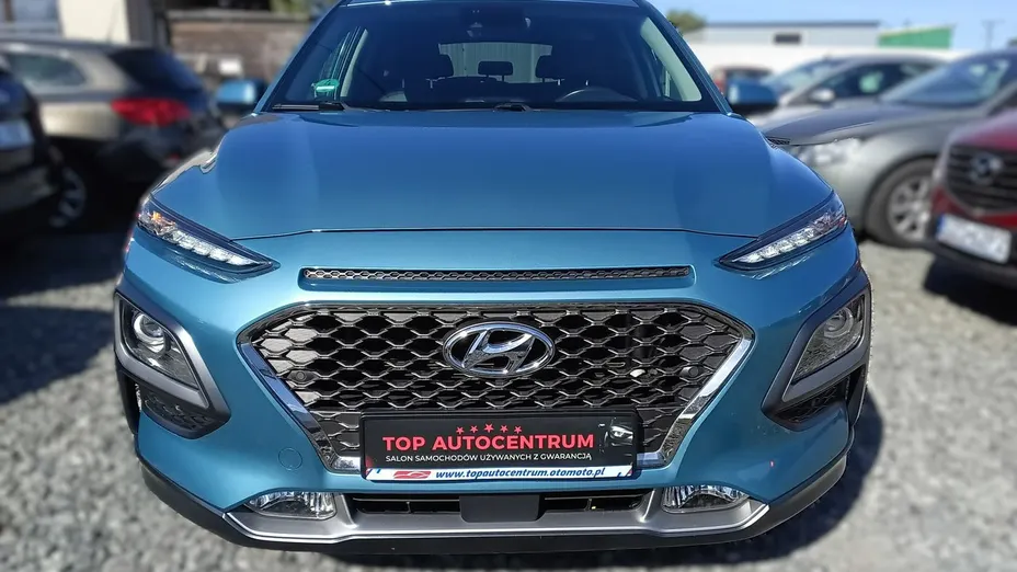 HYUNDAI Kona -