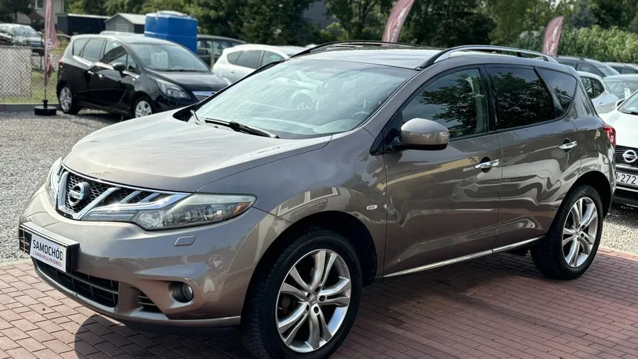 NISSAN Murano -