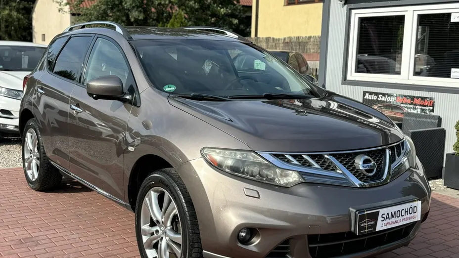 NISSAN Murano -