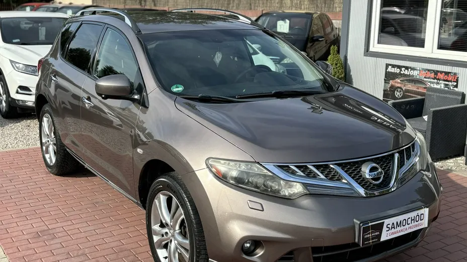 NISSAN Murano -
