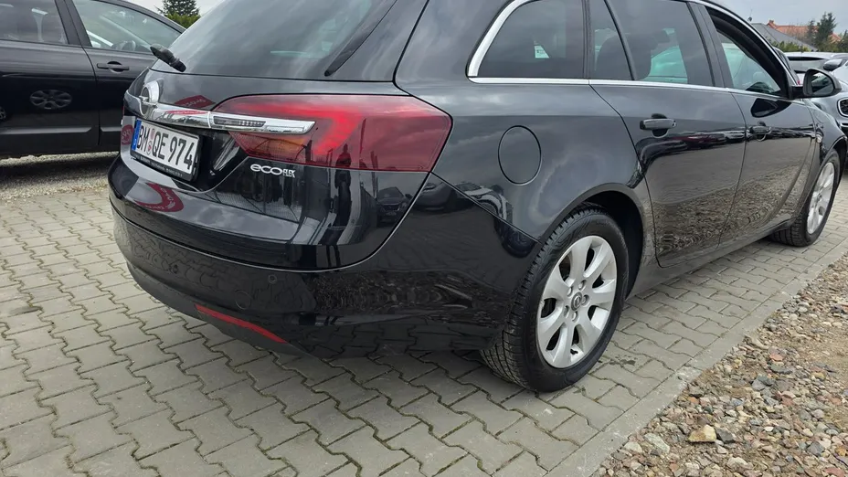 OPEL Insignia -
