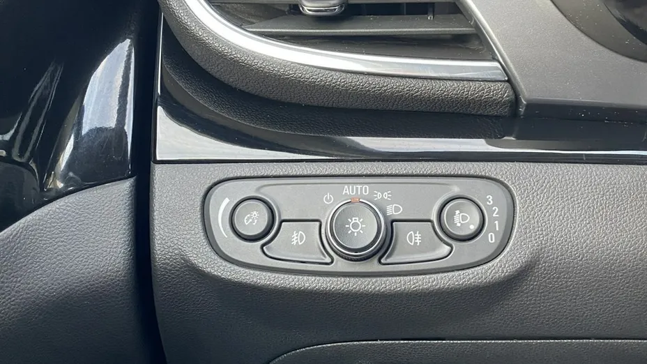 OPEL Mokka -