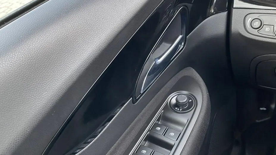 OPEL Mokka -