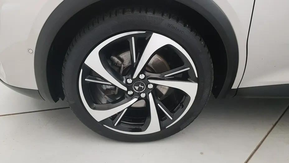 DS 7 Crossback -