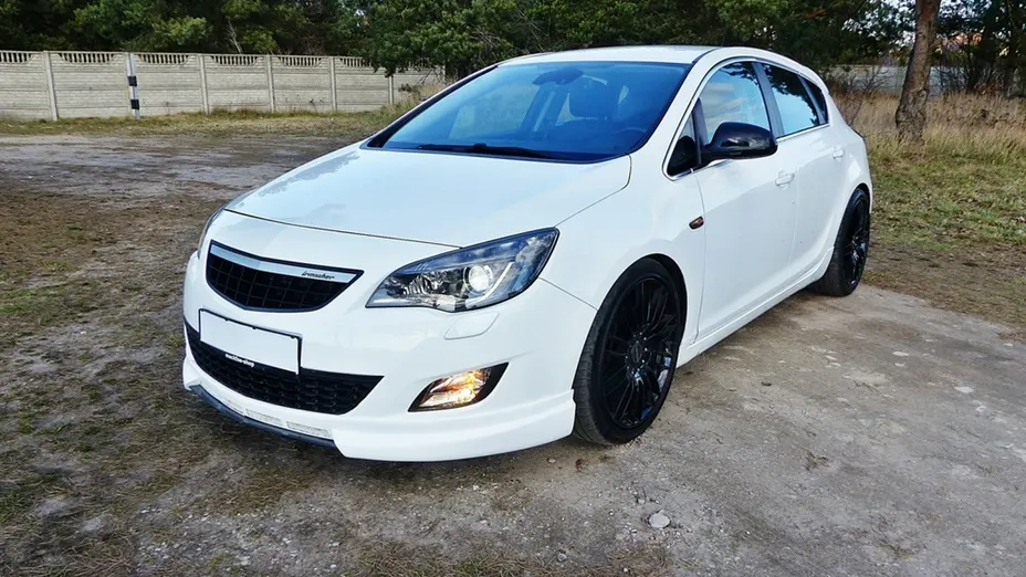 OPEL Astra -