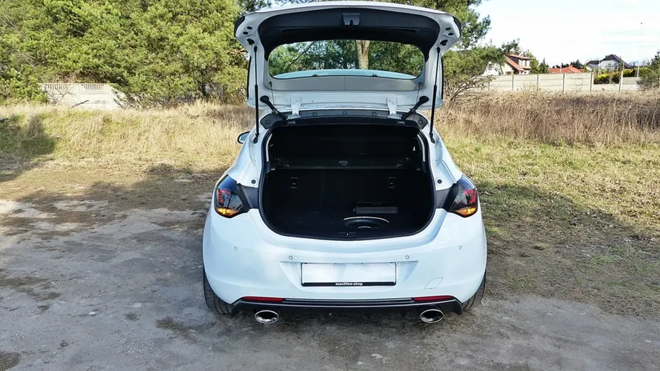 OPEL Astra -