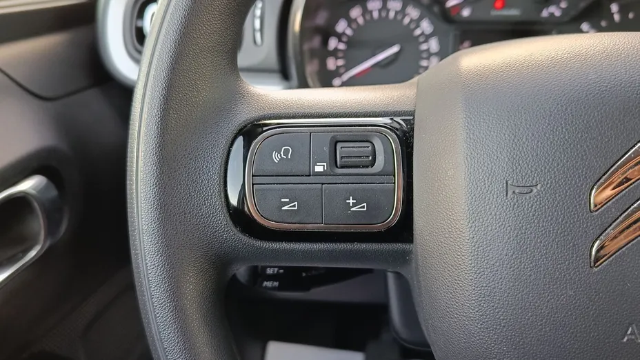 CITROEN C3 C3 1.2 PureTech Shine