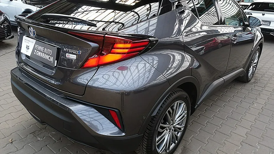 TOYOTA C-HR -
