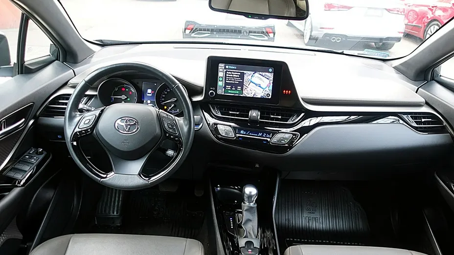 TOYOTA C-HR -