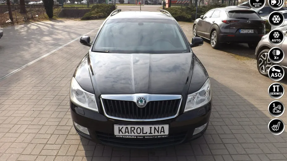 SKODA Octavia -