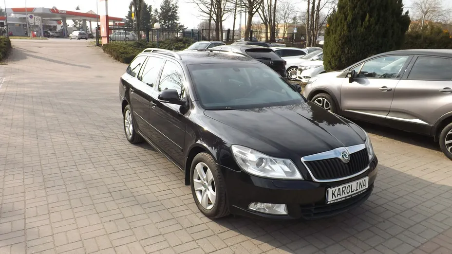 SKODA Octavia -