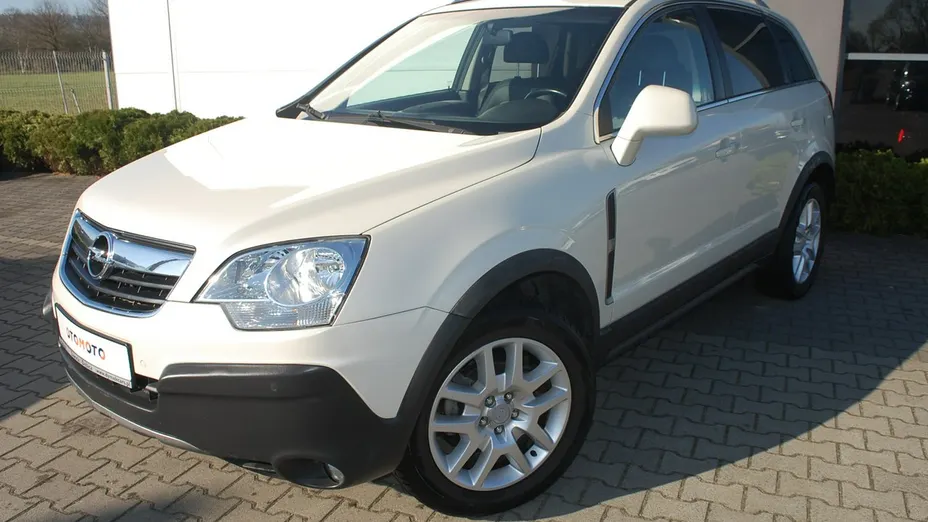 OPEL Antara -